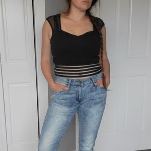 Crop mesh sweetheart top